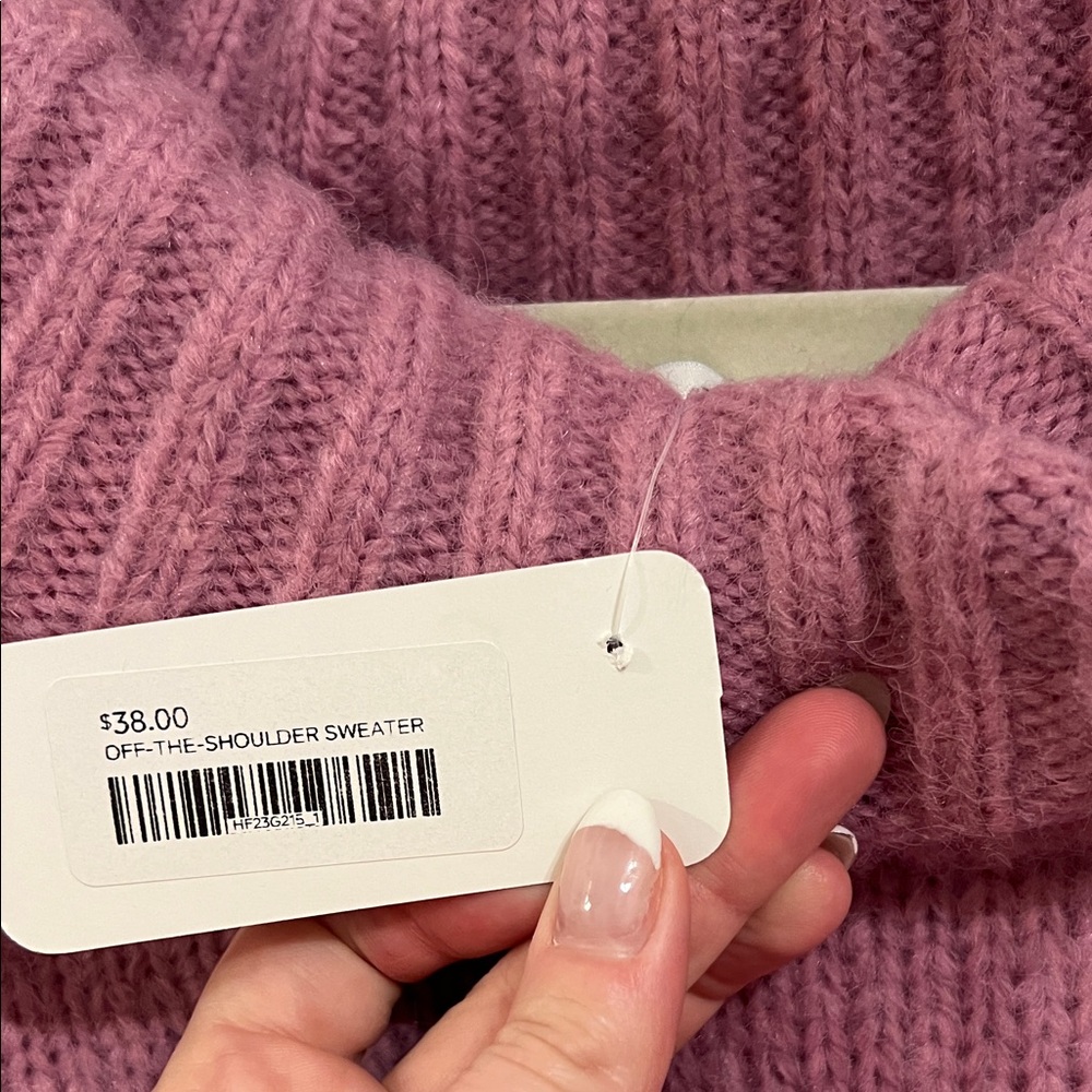 HYFVE Off-Shoulder Chunky Knit Pink Sweater - Picture 3 of 7